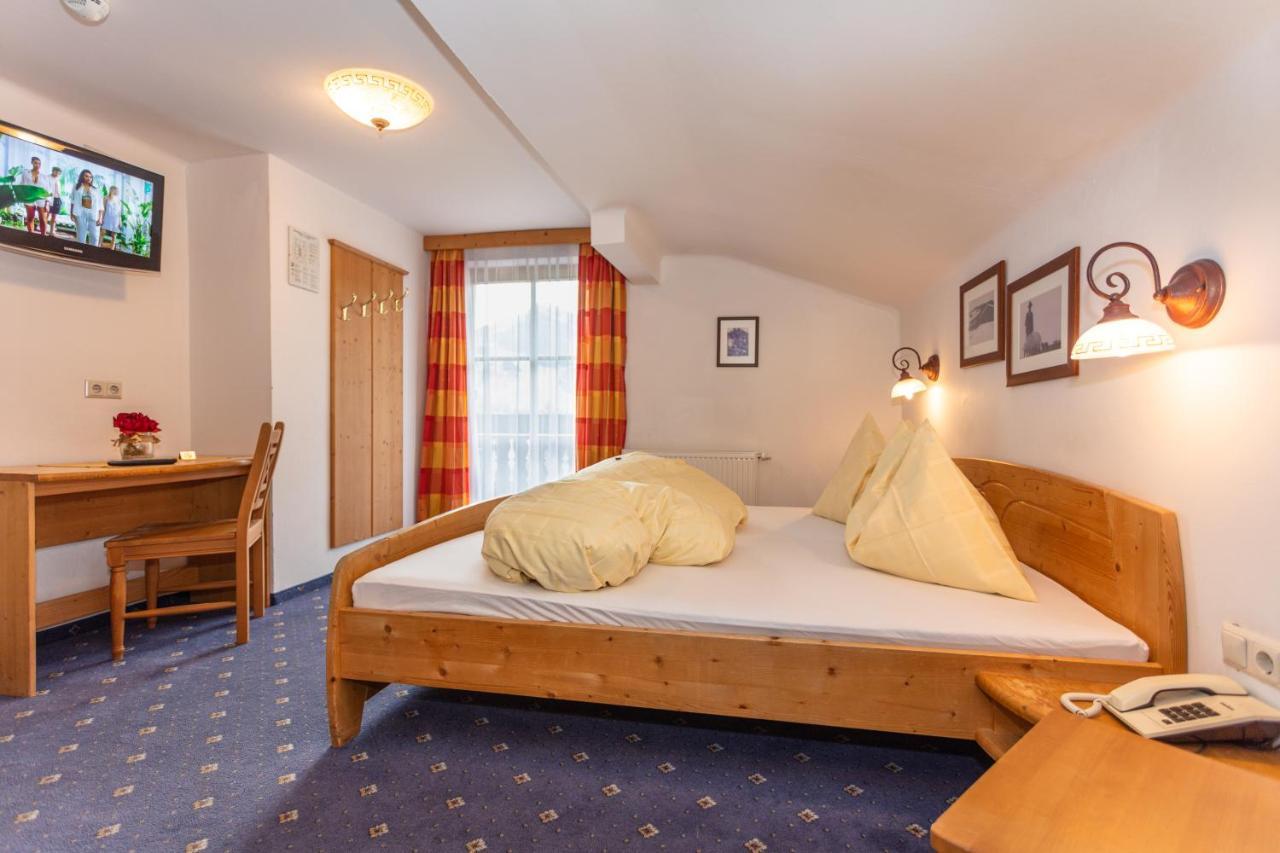 Pension Seighof Saalbach-Hinterglemm Bagian luar foto