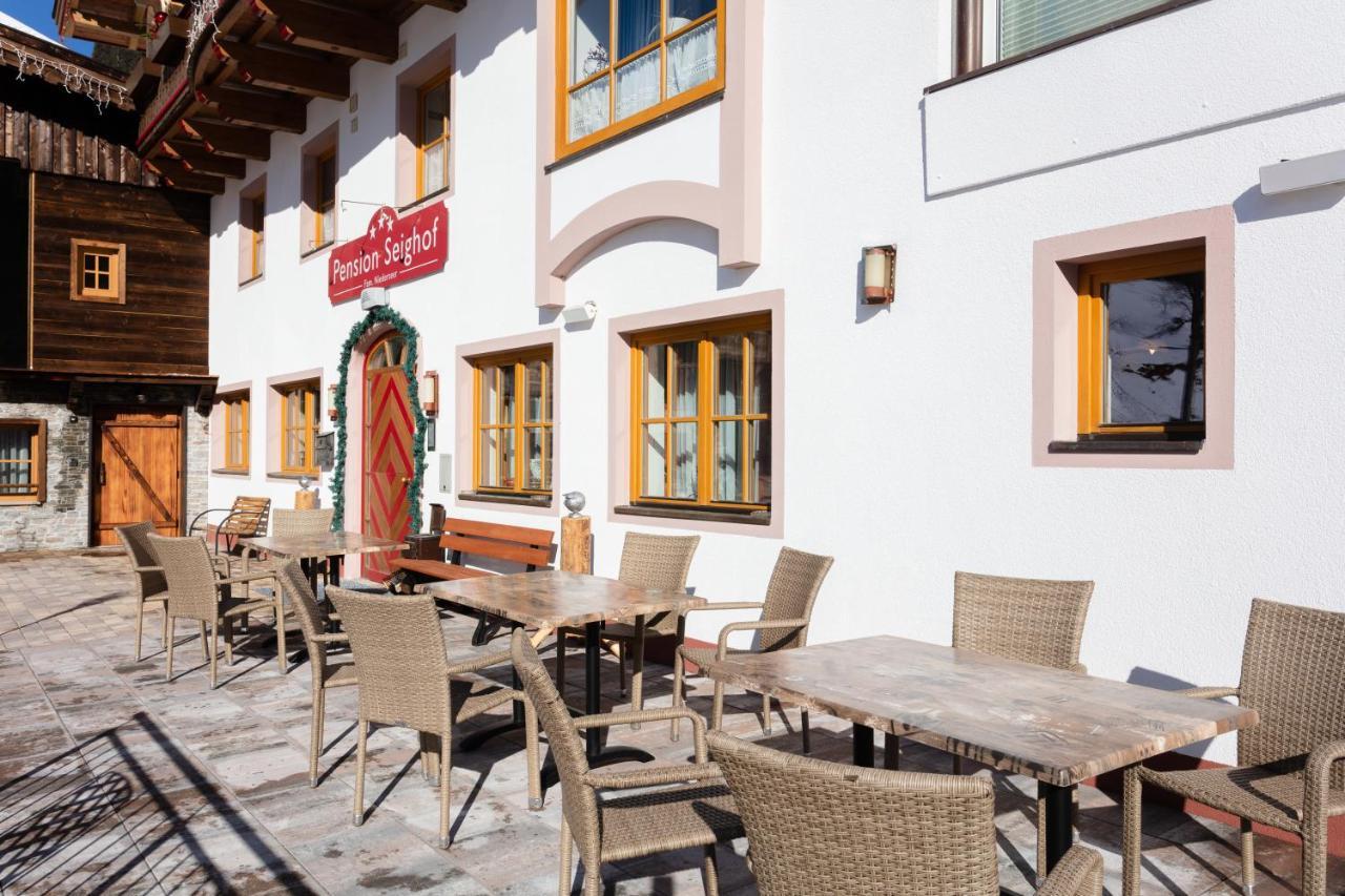 Pension Seighof Saalbach-Hinterglemm Bagian luar foto