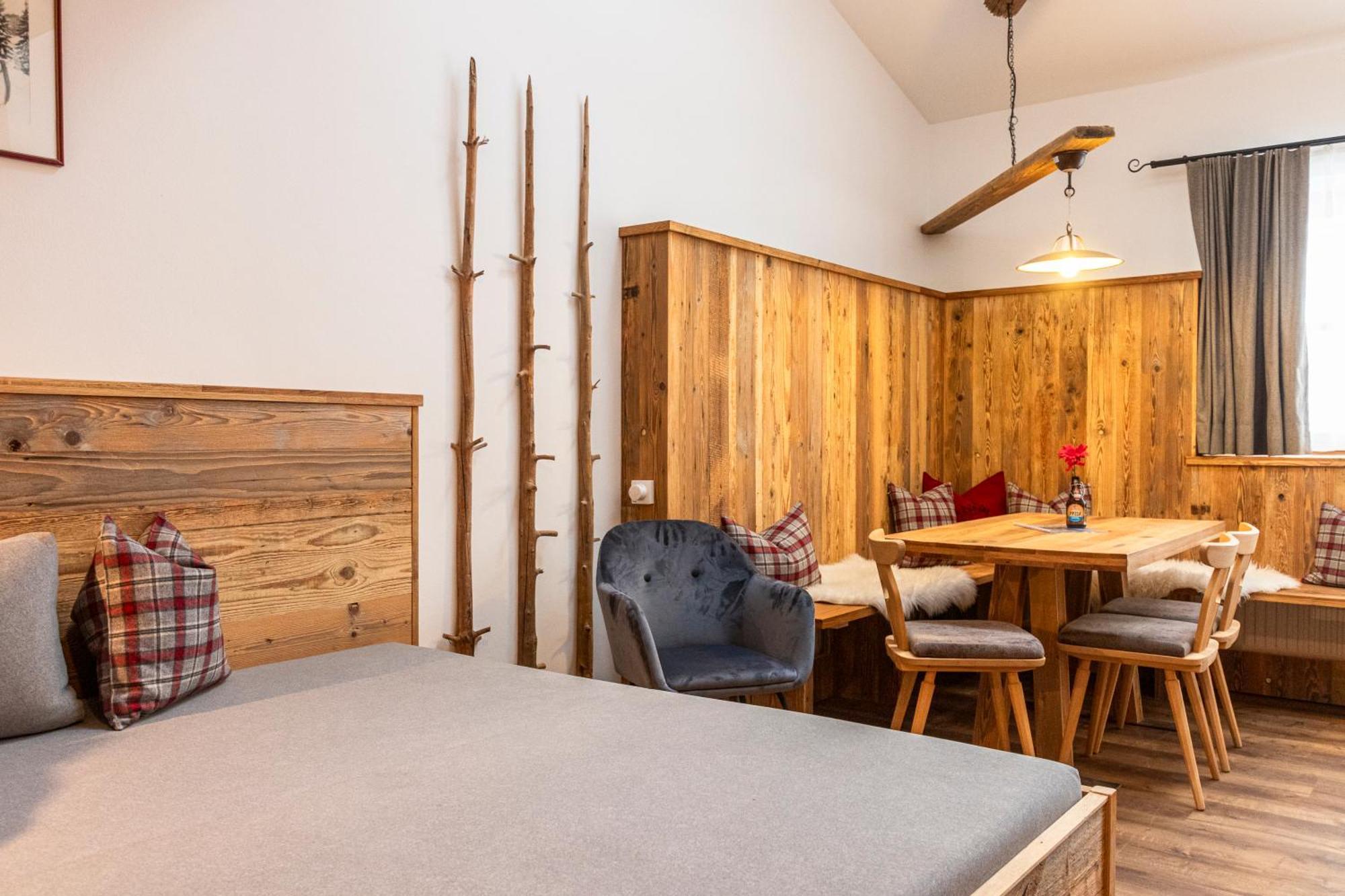 Pension Seighof Saalbach-Hinterglemm Bagian luar foto